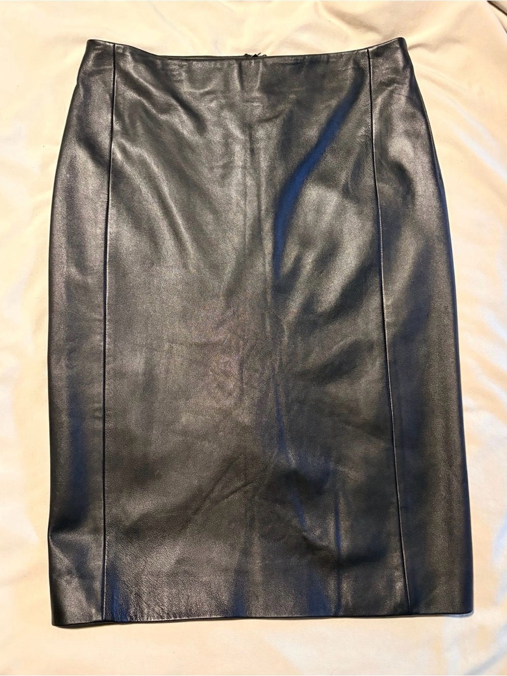Ralph Lauren Purple Label Black Lambskin Leather Pencil Skirt | Size 2 |